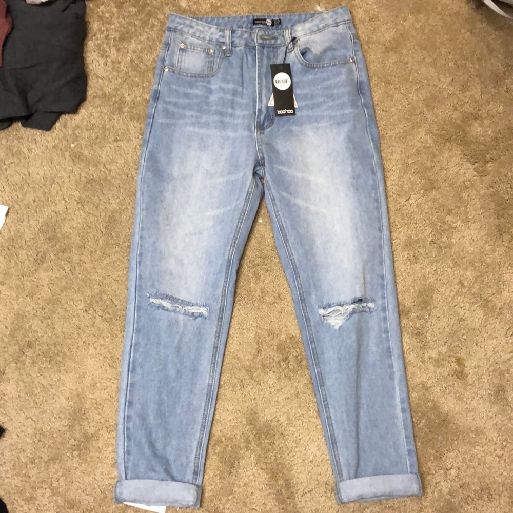 Mom jeans! Size 6